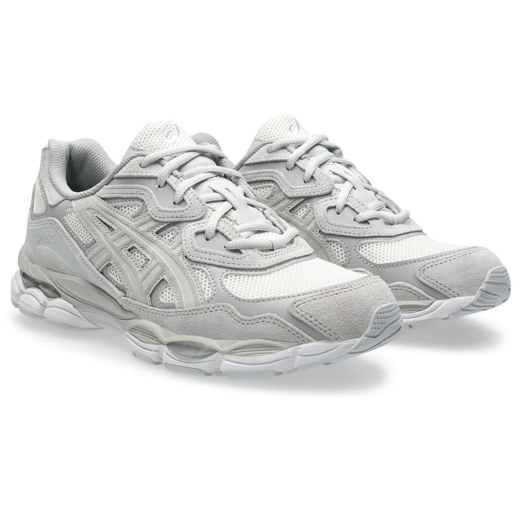 ASICS GEL-NYC Crème-Gris nuage / Cream-Cloud Grey — vue avant extérieure (1203A663-101)