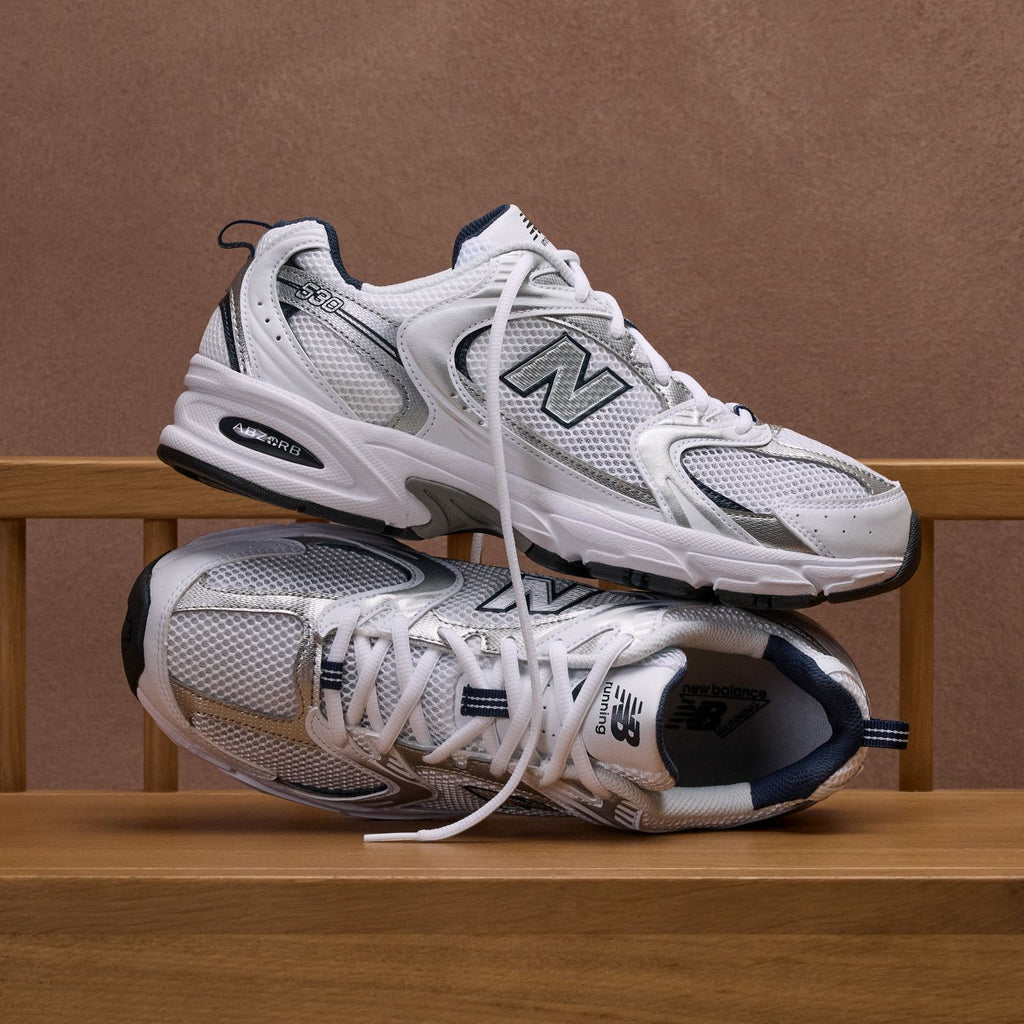 New Balance MR530SG Blanc / Bleu marine – vue 2